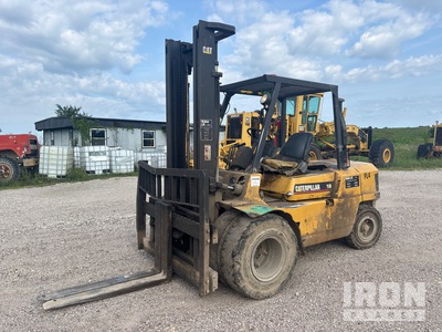 1997 Cat DP50 11000 lb Pneumatic Tire Gabelstapler