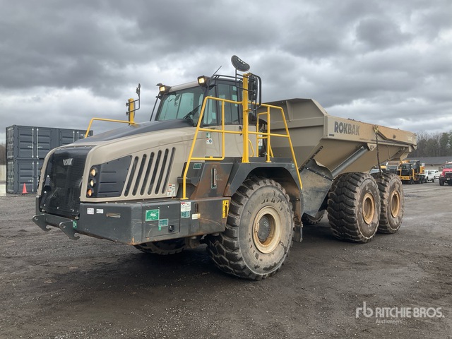 Camions à benne articulés