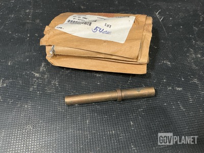 (7) Discharge Valve Stems