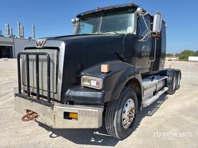 2011 Western Star 4900 6x4 Cabina con cuccetta per trattore stradale