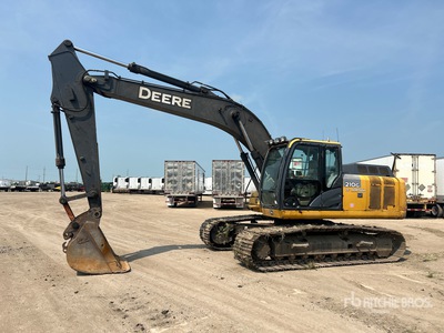2015 John Deere 210G Tracked Excavator