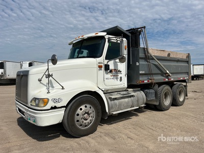 2007 International 9400i 6x4 Camion à benne tandem
