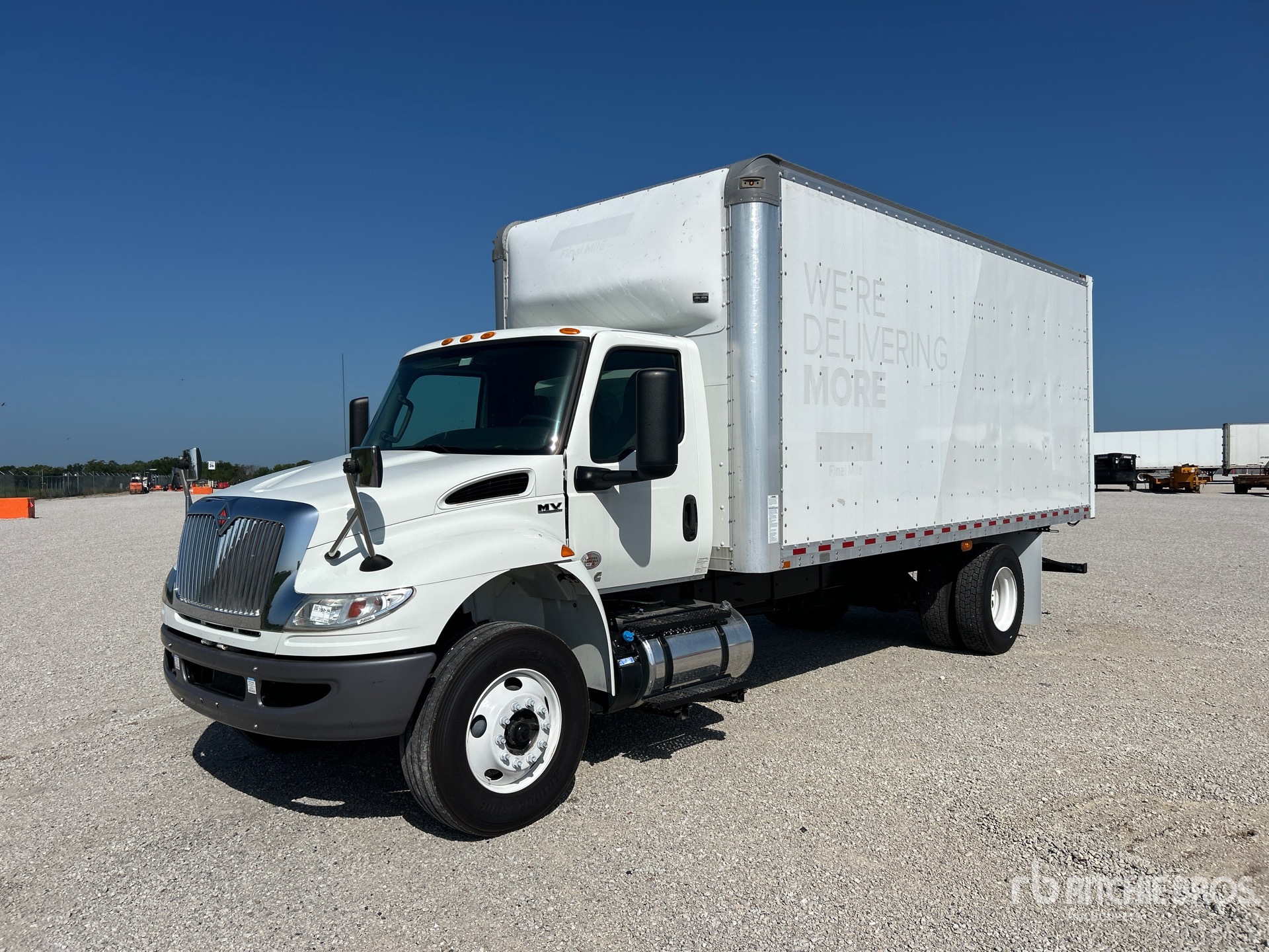 2021 International MV607 4x2 Van Truck