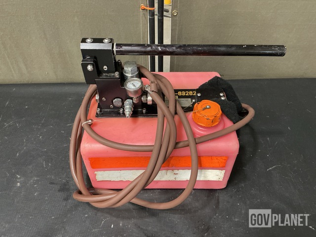 Chant Engineering 9824-1 Hydraulic Fluid Servicing Unit