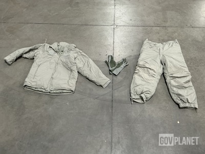 (19) Extreme Cold Weather Parkas, (50) Pairs of Flyer’s Gloves & Assorted Items