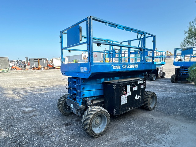 2017 Genie GS-3369RT Diesel 4x4 Scissor Lift 2017 Genie GS-3369RT Diesel 4x4 Scissor Lift