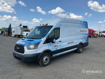 2017 Ford Transit 4x2 350 Lube Truck