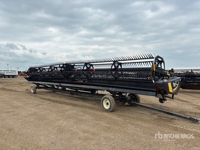 2018 MacDon FD145 45 ft Flex Draper Combine Header