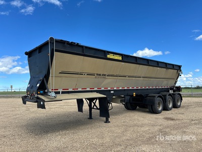 Trail King 38 ft Tri/A Live Bottom Trailer