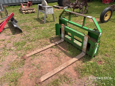48 in 3700 lb Pallet Fork Attachment - Fits John Deere 440/540