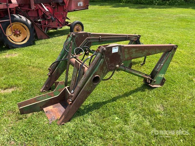 John Deere 146 Front Loader Attachment