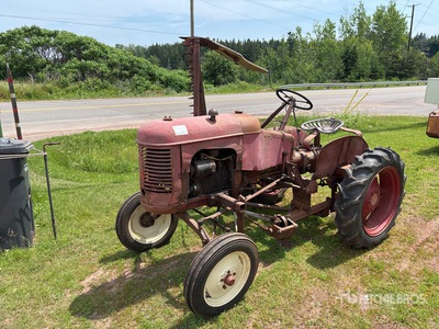 Massey-Harris 33 2WD Antique Tractor