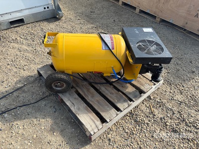 MaxAir 6 cfm Electric 24 gal Air Compressor