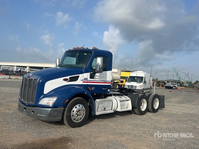 2016 Peterbilt 579 6x4 T/A Day Cab Truck Tractor