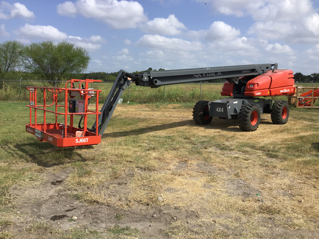 2018 (unverified) Skyjack SJ66T 4WD Diesel Telescopic Boom Lift