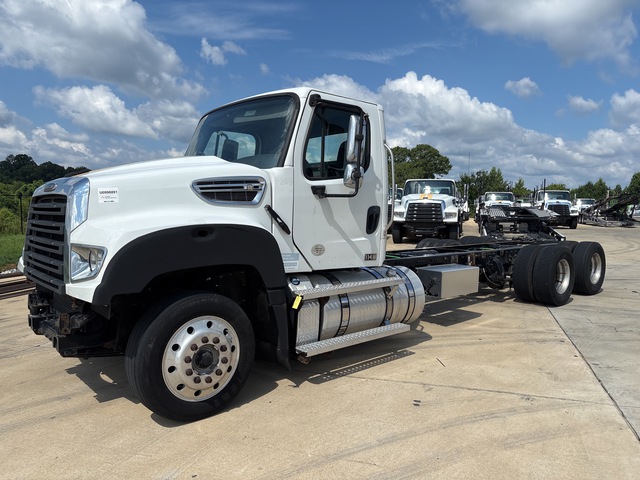 2020 Freightliner 114SD 6x4 Cab and Chassis