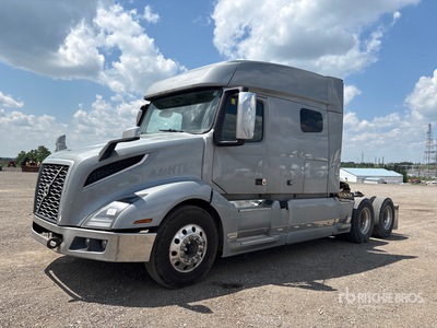2022 Volvo VNL 6x4 Sleeper Truck Tractor