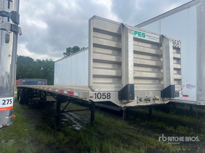 2012 Transcraft Eagle II 53 ft T/A Spread Axle Remolque caja abierta