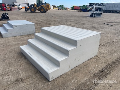 72 in x 31 in Four-Step Landing Concrete Stairs