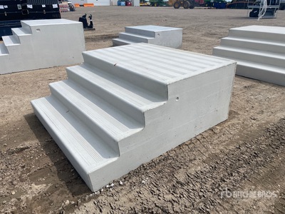 72 in x 31 in Four-Step Landing Concrete Stairs