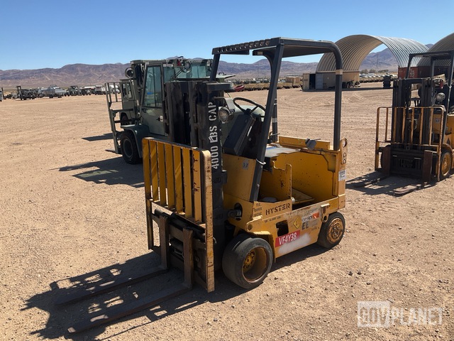 Hyster E40XL Electric Forklift