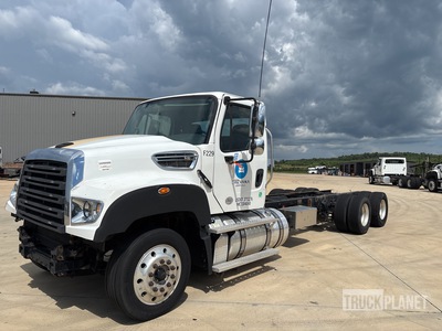 2019 Freightliner 114SD 6x4 Cab and Chassis