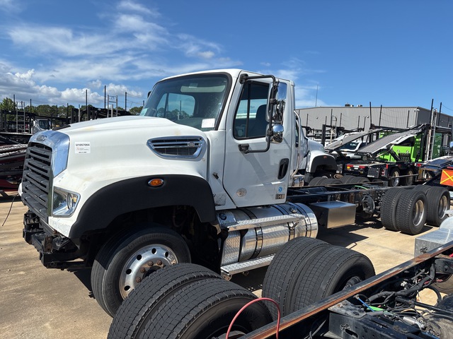 2020 Freightliner 114SD 6x4 Cab and Chassis