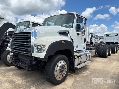 2020 Freightliner 114SD 6x4 Cabina y chasis