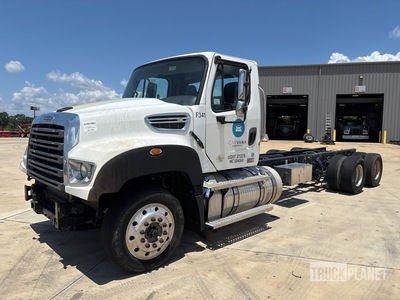 2020 Freightliner 114SD 6x4 Cab and Chassis