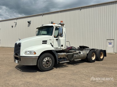 2011 Mack CXU613 6x4 T/A Day Cab Truck Tractor