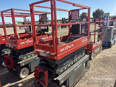 2016 Skyjack SJ 3219 Electric Scissor Lift