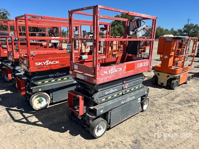 2016 Skyjack SJ 3219 Electric Scissor Lift