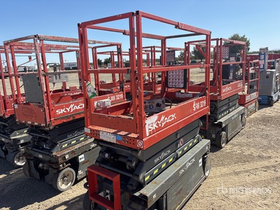 2017 Skyjack SJ 3219 Electric Scissor Lift