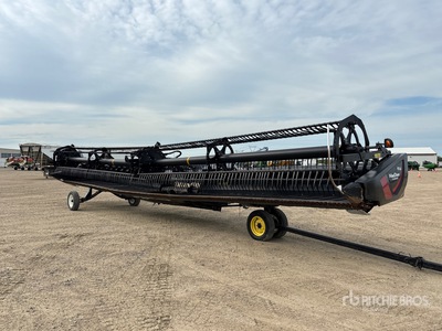 2018 MacDon FD140 40 ft Flex Draper Tête de moissonneuse-batteuse