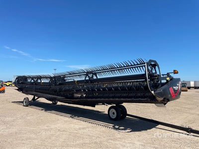 2018 MacDon FD140 40 ft Flex Draper Combine Header
