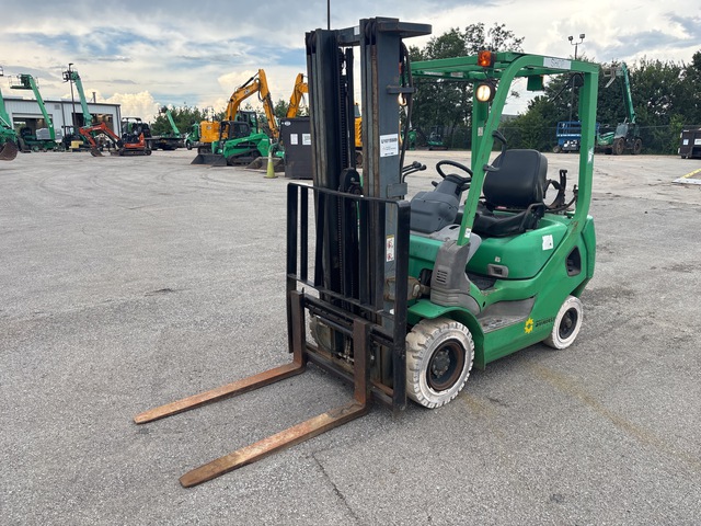 2027 Komatsu FG15HT-17 2550 lb Cushion Tire Forklift