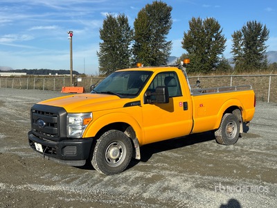 2015 Ford F-250 XL 4x2 Pickup