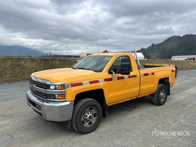 2015 Chevrolet Silverado 2500HD 4x2 Pickup