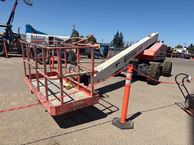 2015 Snorkel TB60 4WD Diesel Telescopic Boom Lift 2015 Snorkel TB60 4WD Diesel Telescopic Boom Lift