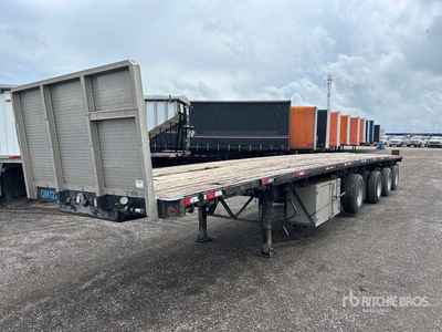 2005 Manac 48 ft Quad/A Flatbed Trailer