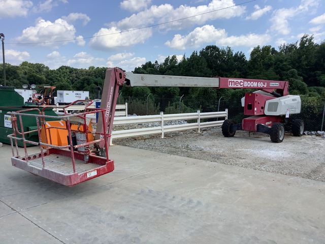 2016 MEC 60JD 4WD Diesel Articulating Boom Lift