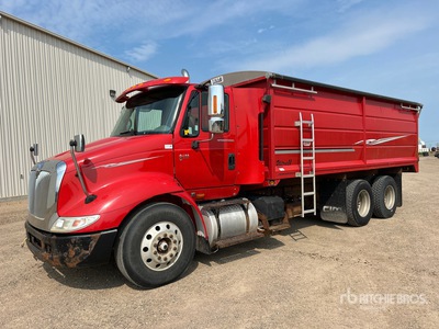 2005 International 8600 6x4 Grain Truck