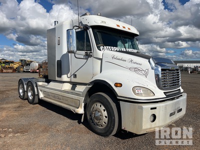 2008 Freightliner Columbia 112 6x4 Cabina con cuccetta per trattore stradale