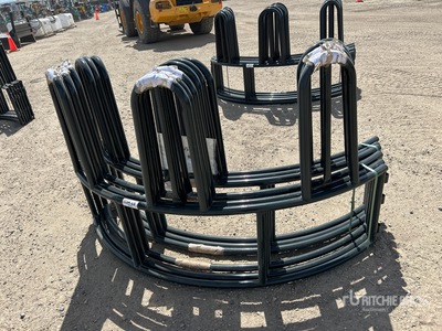 2026 BYT TBF45 QTY(2) Tombstone Bale 家畜用フィーダー (Unused)