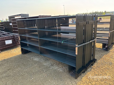 Quantity of (31) 2026 BYT RP96 9 ft 6 in x 5 ft Ranch شبكات سلكية لإبقاء الحيوانات (Unused)