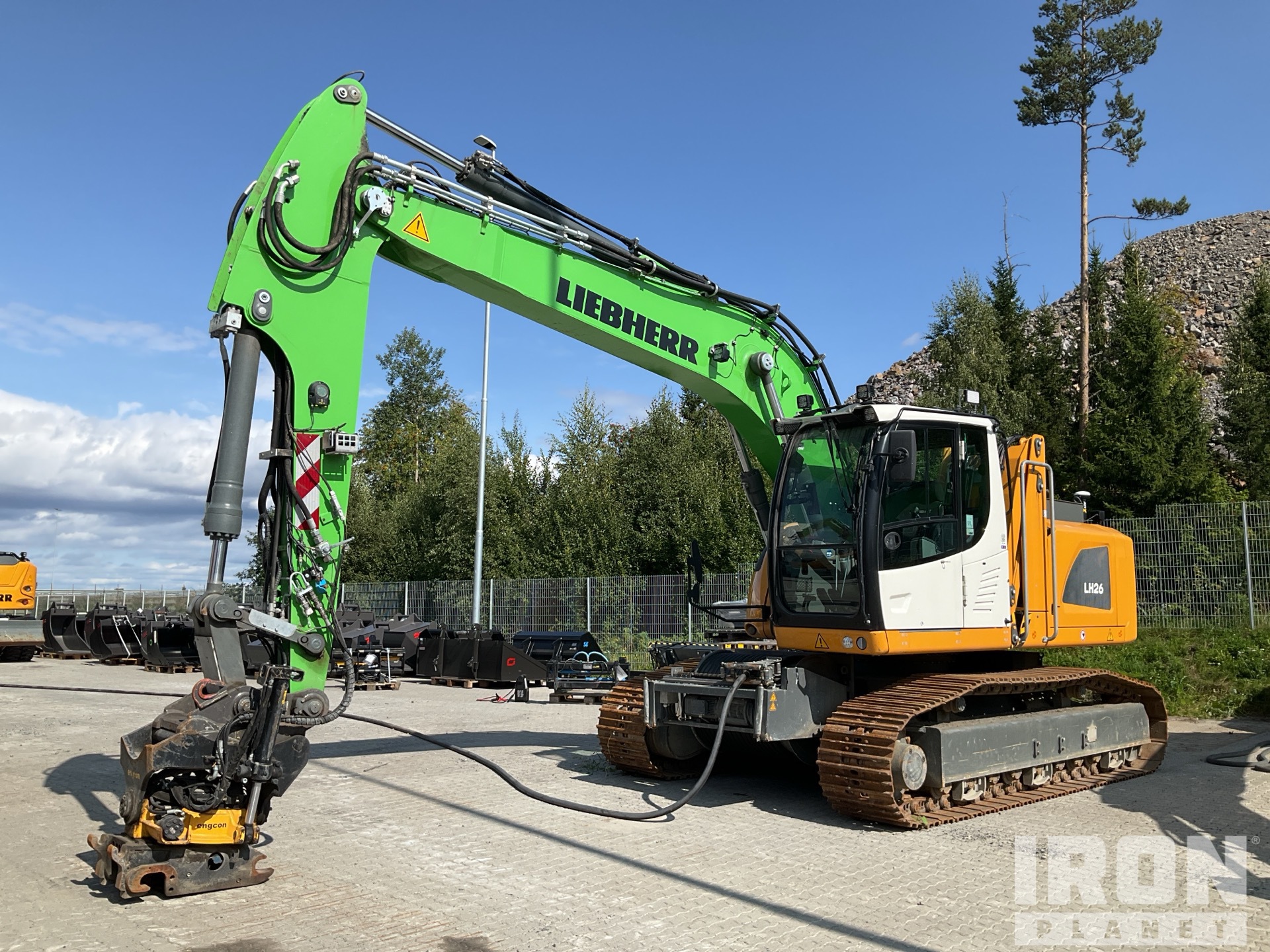 2023 Liebherr LH26EC Electric Track Material Handler