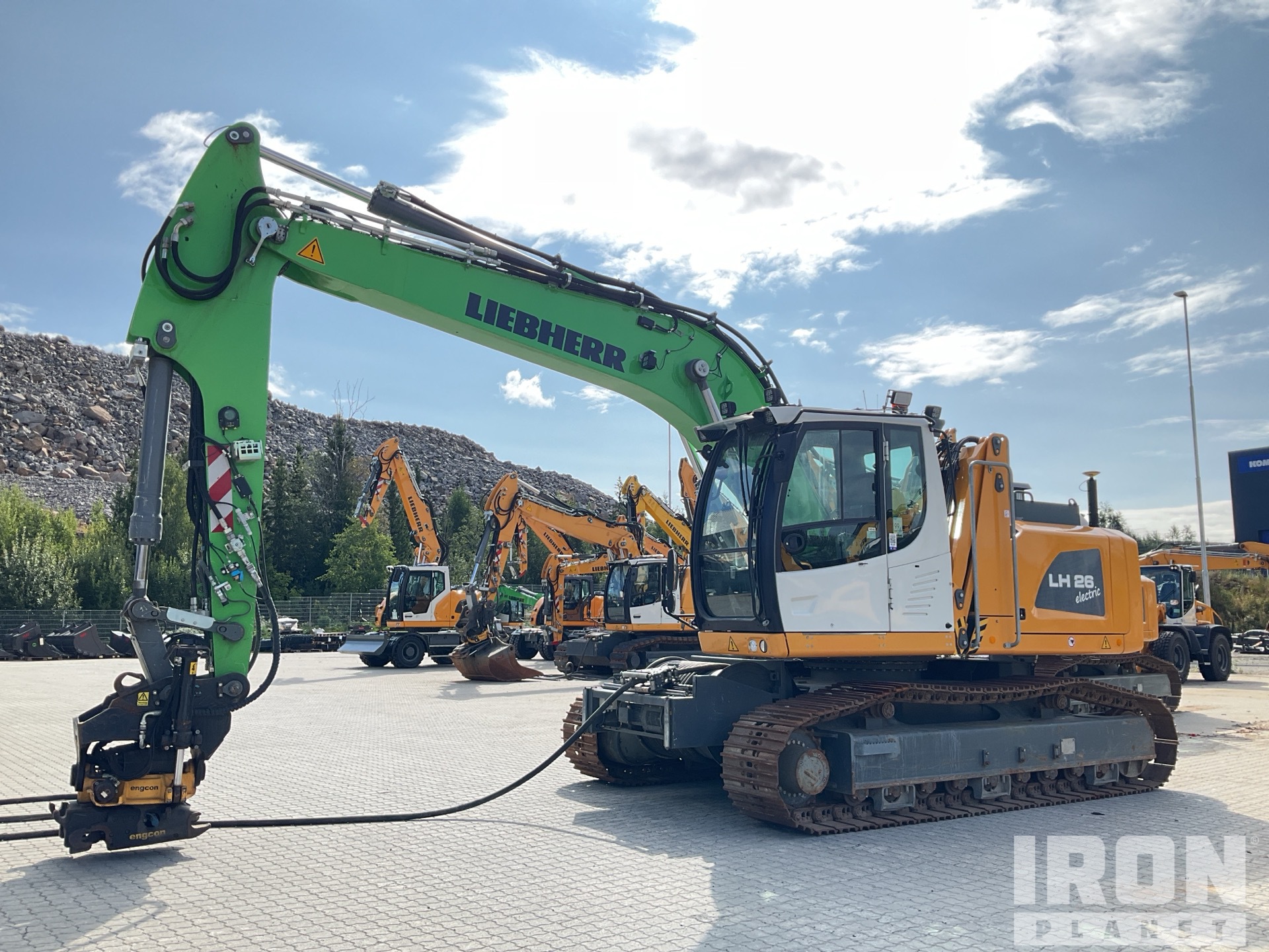 2022 Liebherr LH26EC Electric Track Material Handler