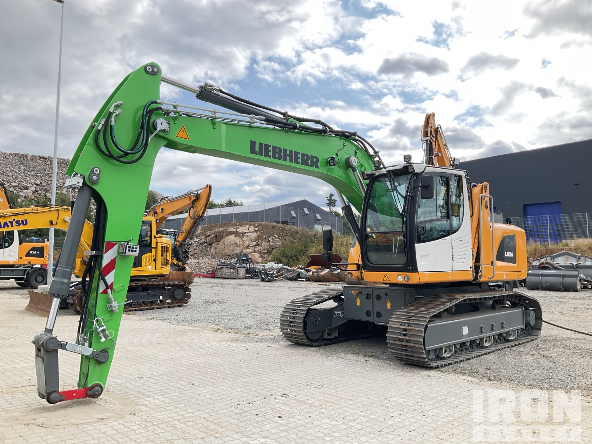 2023 Liebherr LH26EC Electric Track Material Handler