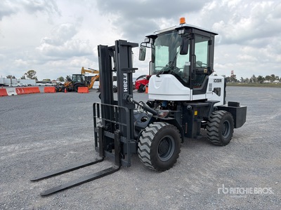 2026 ACCODR FT-38H 8300 lb 4x4 Montacargas Todo Terreno (Sin Usar) / Rough Terrain Forklift (Unused)
