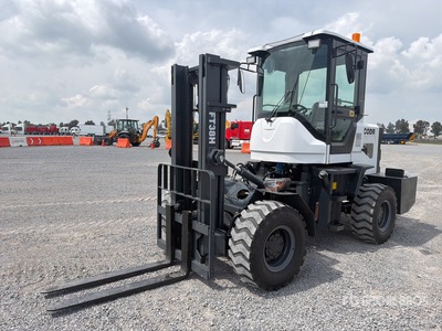 2026 ACCODR FT-38H 8300 lb Montacargas Todo Terreno (Sin Usar) / Rough Terrain Forklift (Unused)